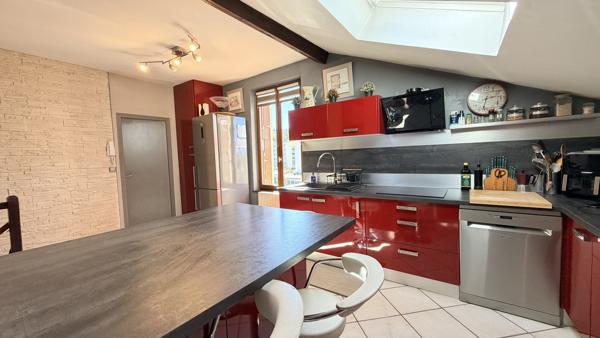 Duplex de 104m2 habitables avec terrasse tropezienne et garage