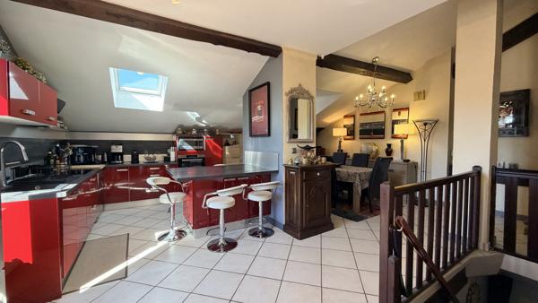 Duplex de 104m2 habitables avec terrasse tropezienne et garage
