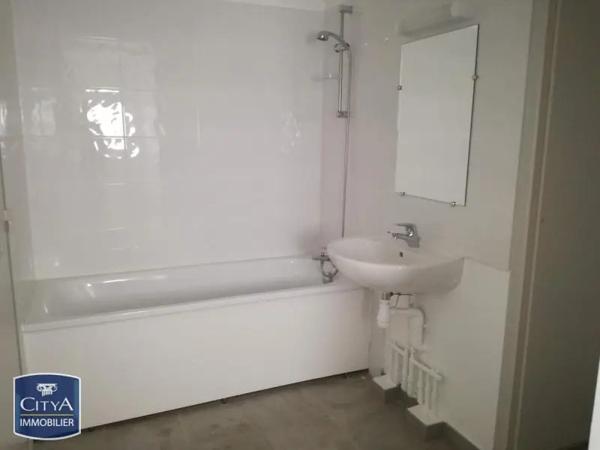 Appartement à louer 4 pièces 87.37m²