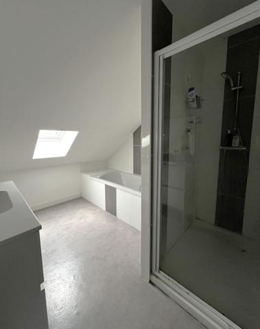 Location: Appartement T3 Angers 73 m²