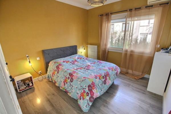 À VENDRE - QUARTIER LA LUNETTE VILLA DE 120 M² SUR PARCELLE 2 FACES