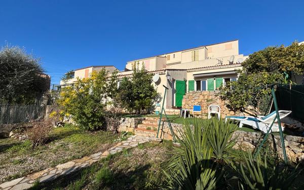 Maison à vendre    3 pièces • 70 m2 Peymeinade