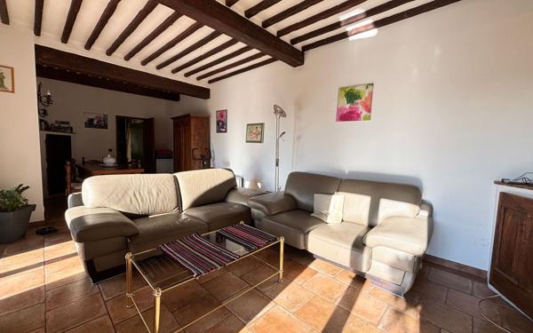 Maison à vendre    3 pièces • 70 m2 Peymeinade