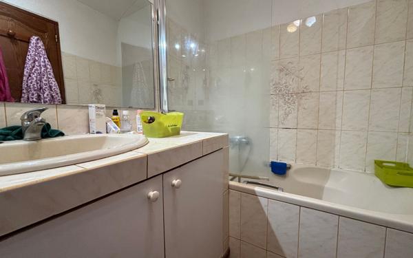 Maison à vendre    3 pièces • 70 m2 Peymeinade