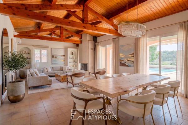 Villa avec piscine, vue panoramique et jardin paysagé à Narbonne