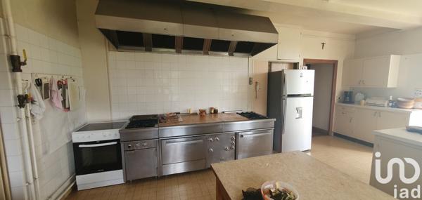 Château 55 pièces de 1 220 m² à Lourdes (65100)