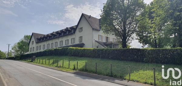 Château 55 pièces de 1 220 m² à Lourdes (65100)