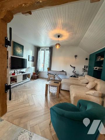 Appartement rénové à vendre - Aix-les-Bains (73100), Savoie

Situé à Aix-les-Bains, cet appar...