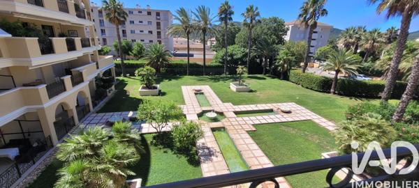 Appartement à vendre 3 pièces 78 m² Hyères