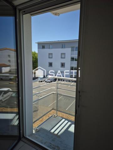 LA ROCHELLE - Gare / Centre - T2 avec 2 balcons et ascenseur