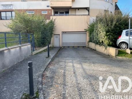 Parking à vendre 10 m² Saint-Fargeau-Ponthierry