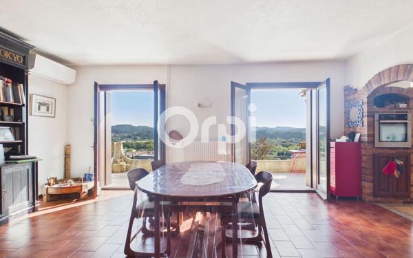 Maison à vendre    5 pièces • 175,98 m2 Mandelieu-la-Napoule