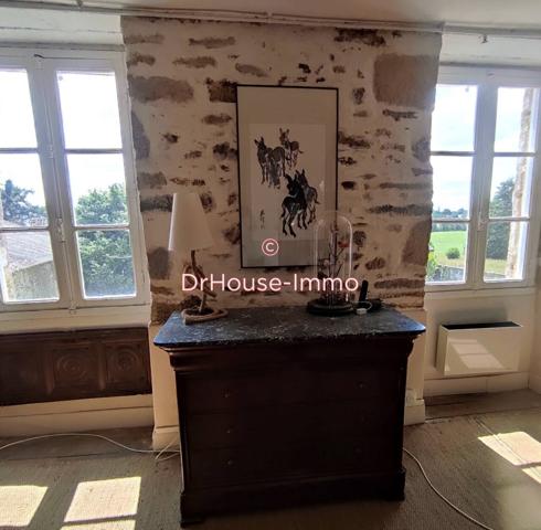 Château à vendre 9 pièces de 300 m²