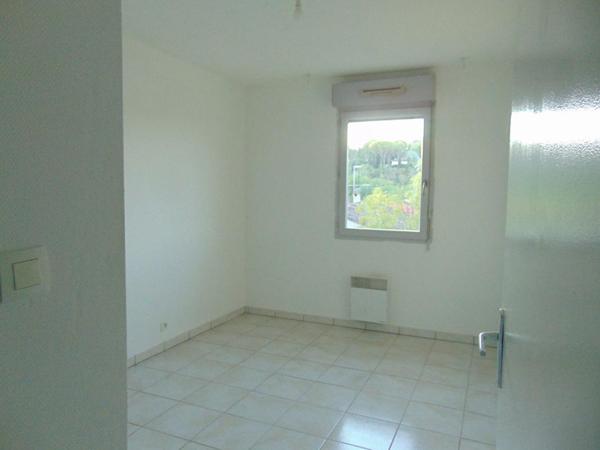 Appartement T3 à Pompertuzat - 59 m² avec terrasse et 2 parkings