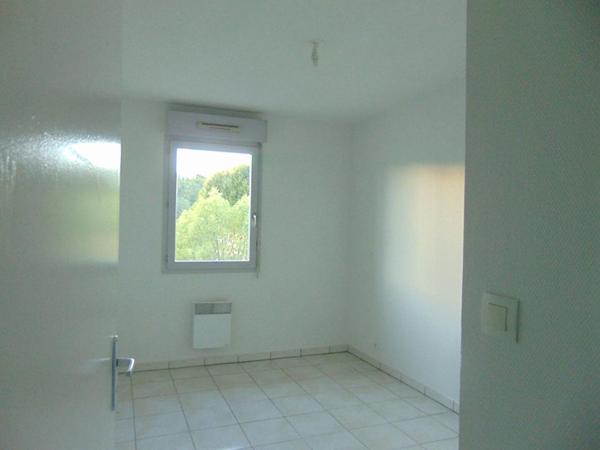 Appartement T3 à Pompertuzat - 59 m² avec terrasse et 2 parkings