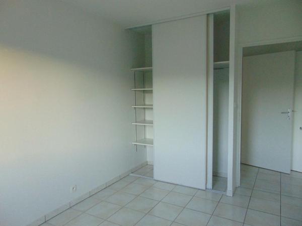 Appartement T3 à Pompertuzat - 59 m² avec terrasse et 2 parkings