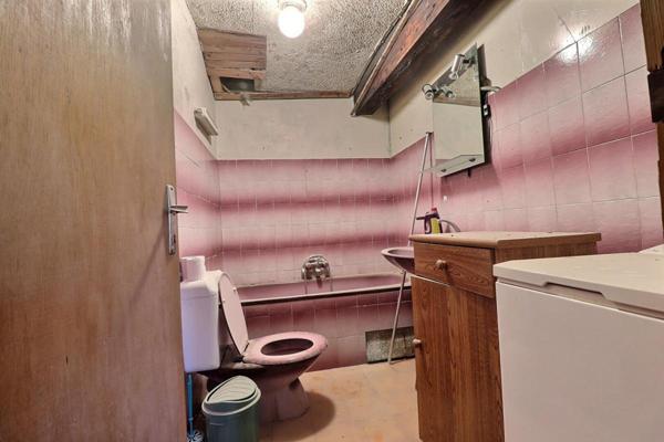 Burzet, maison de village