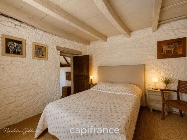 Élégante demeure en pierres,à vendre 7 chambres secteur Carennac Betaille