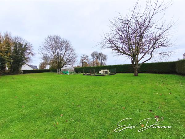 Ancienne grange rénovée - 216 m² habitables sur terrain de 2 456 m²