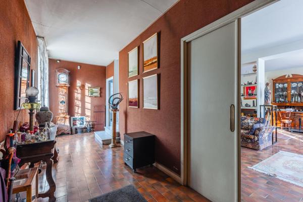 GRANDE DEMEURE BOURGEOISE NON MITOYENNE