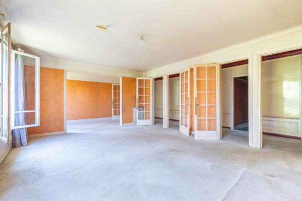 Paris 11 ème – Grand 128 m² Art Déco à réinventer – Copropriété à revenus locatifs