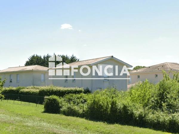 Location Appartement 2 pièces 37.8 m² - 14 AVENUE JEAN BOUSSARD Blaye 33390