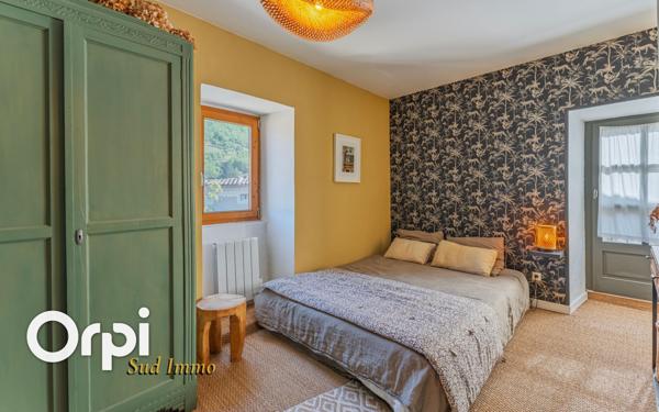 Maison à vendre    5 pièces •  Coux