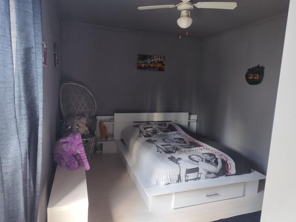 Maison en pierres avec dépendances