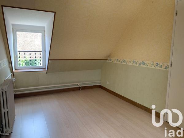 Longère 6 pièces de 160 m² à Chabris (36210)