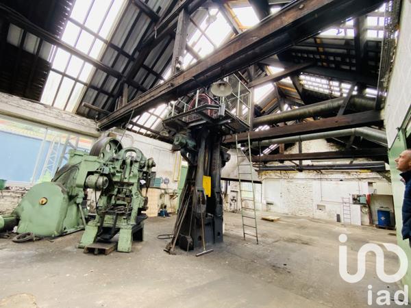 Immeuble à vendre 6 228 m² Les Hautes-Rivières