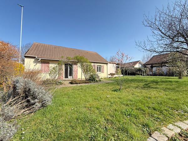 Maison - 4 pièces - 82 m²