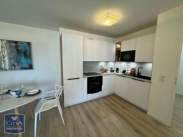 Appartement à louer 3 pièces 63.6m² Chessy (77700)