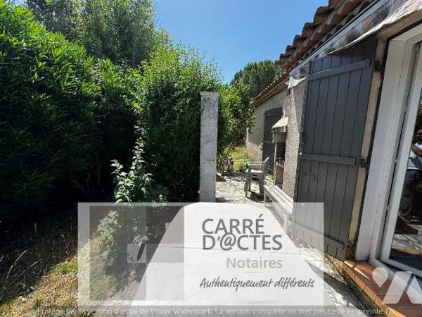NOUVEAUTE : Les Notaires Associés CARRE D'@CTES vous proposent cette Maison de plain pied impla...