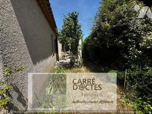 NOUVEAUTE : Les Notaires Associés CARRE D'@CTES vous proposent cette Maison de plain pied impla...