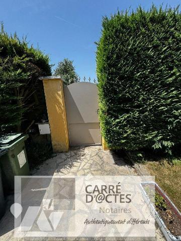 NOUVEAUTE : Les Notaires Associés CARRE D'@CTES vous proposent cette Maison de plain pied impla...