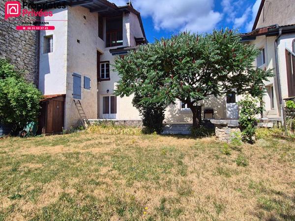 À vendre Collonges 01550 - Maison en pierre rénovée 4 chambres avec jardin et garage