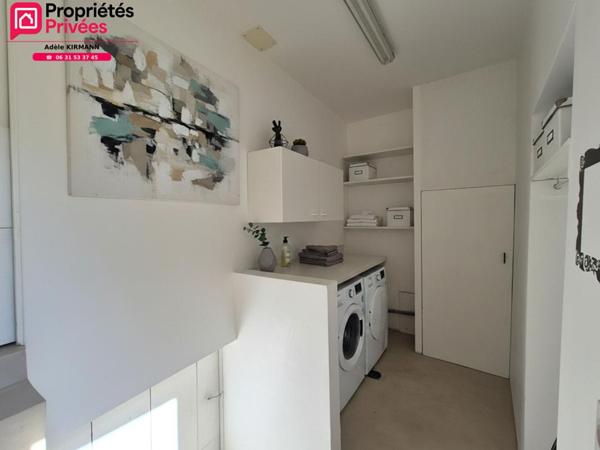 À vendre Collonges 01550 - Maison en pierre rénovée 4 chambres avec jardin et garage