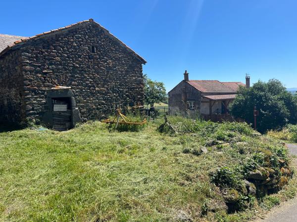 Blesle (43450) Grange à rénover