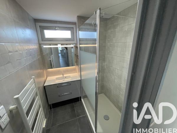 Location appartement 3 pièces 76 m² Planfoy