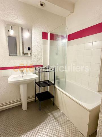 Location Appartement27,15 m² - 1 Pièce - CHAMALIERES (63400)