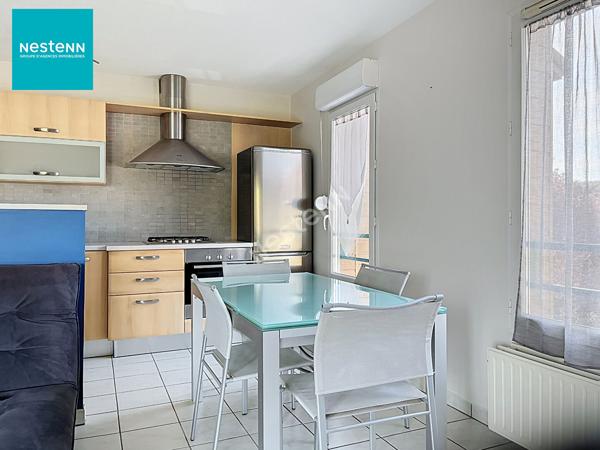 A louer sur PRINGY un appartement MEUBLE de 3 pièces de 62 m², avec balcon, cave, garage et une place de parking