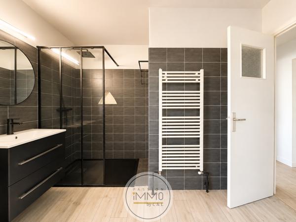 Appartement 3 pièce(s) 2 chambre(s) 80 m²