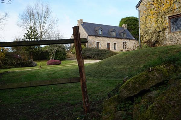 MAGNIFIQUE PROPRIETE EQUESTRE , PLEINE DE CHARME, 10 BOXS.5 hectares