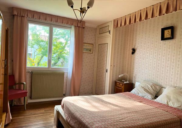 Maison familiale à vendre à Beauvoir-sur-Mer - Beaux volumes et nombreuses dépendances