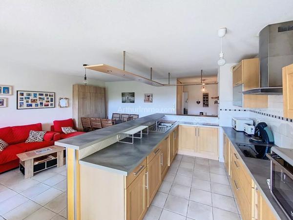 Vente Appartement 3 pièces 77 m2 à Calvi