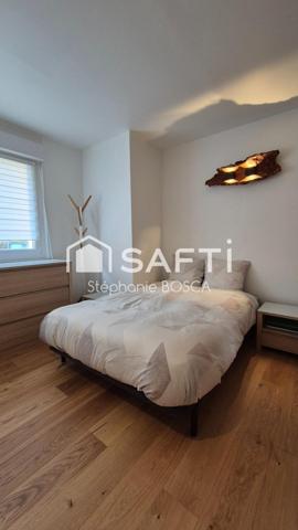 T2 MEUBLÉ, RÉNOVÉ, CLIMATISÉ, PRÈS DU CENTRE VILLE