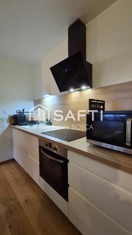 T2 MEUBLÉ, RÉNOVÉ, CLIMATISÉ, PRÈS DU CENTRE VILLE