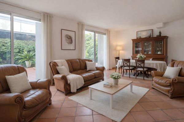 Maison de maître - 8 pièces - 245 m² - Extérieur intime - Studio indépendant - Lézignan-Corbières