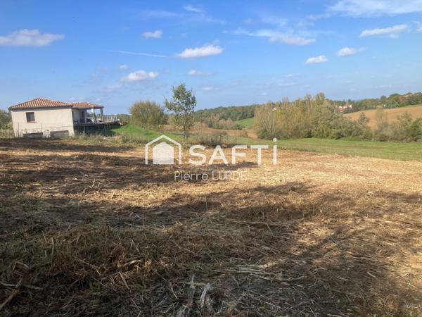 Quartier du Fau - Terrain constructible de 1284 m2 viabilisé