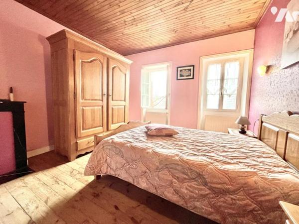 CHARMANTE MAISON DE BOURG  TERMES 48